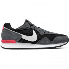 Zapatilla Nike Venture Runner