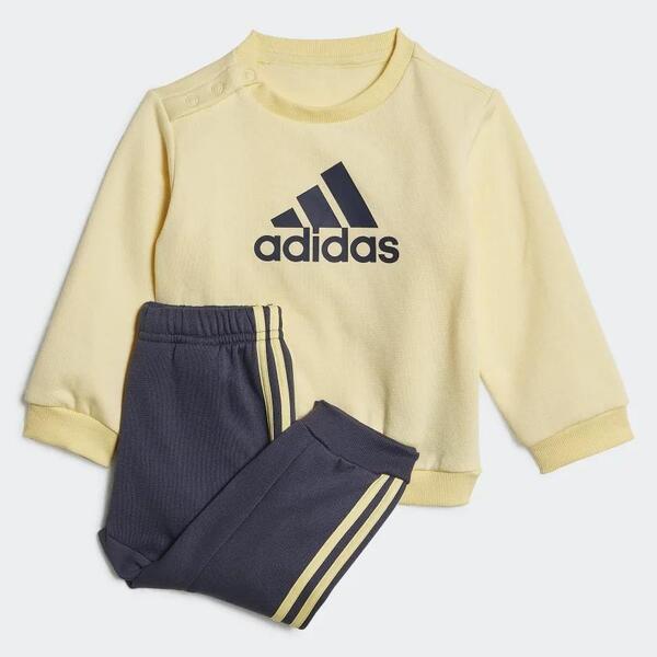 Jogging cheap amarillo adidas