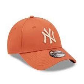 New York Yankees League Essential Peach 9FORTY Adjustable