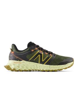 Zapatillas New Balance Fresh Foam Garo Hombre Verde