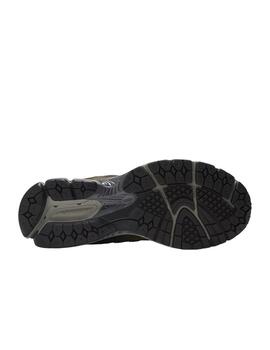 Zapatilla  New Balance 2002R Verde