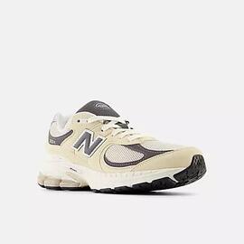 Zapatilla Junior  New Balance 2002  Beige