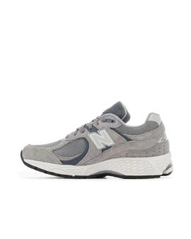 Zapatilla  New Balance 2002 Gris