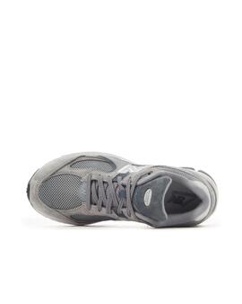 Zapatilla  New Balance 2002 Gris