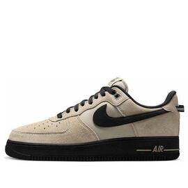 Zapatilla  Nike Air Force 1 `07 LV8