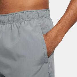 Pantalón Corto Running Nike Challenguer Gris Hombre