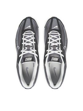 Zapatilla Nike INITIATOR Plata