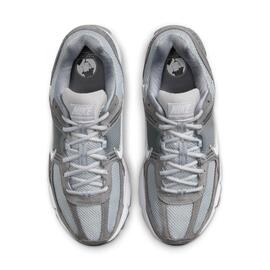 Zapatilla  Nike Zoom Vomero 5 Gris