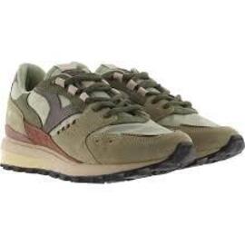 Thumb a24730 9cej6djn