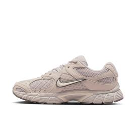 Zapatilla  Nike V5 RNR  Beige