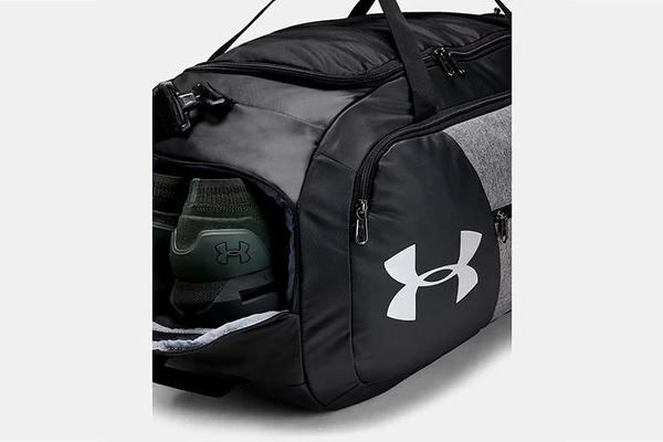 BOLSA DEPORTIVA ARMOUR UNDENIABLE 4.0 DUFFLE gris