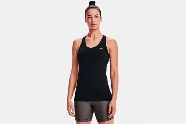 Camiseta under online armour negra