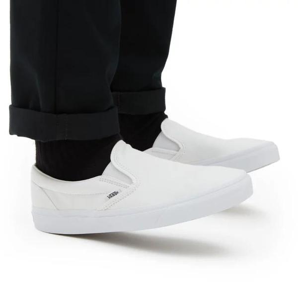 Vans classic best sale slip on blancos
